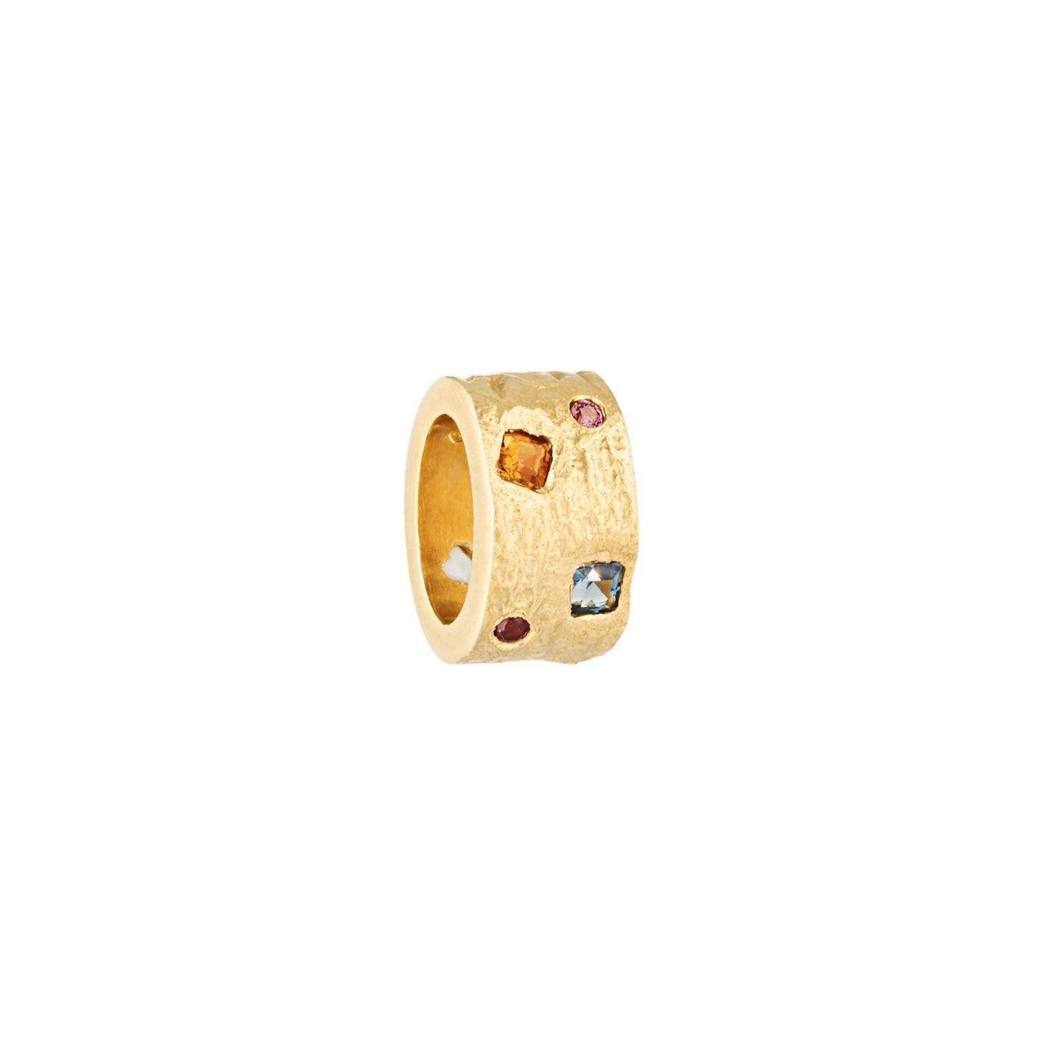 SUNDAH Arise Charm - Multi, gold vermeil