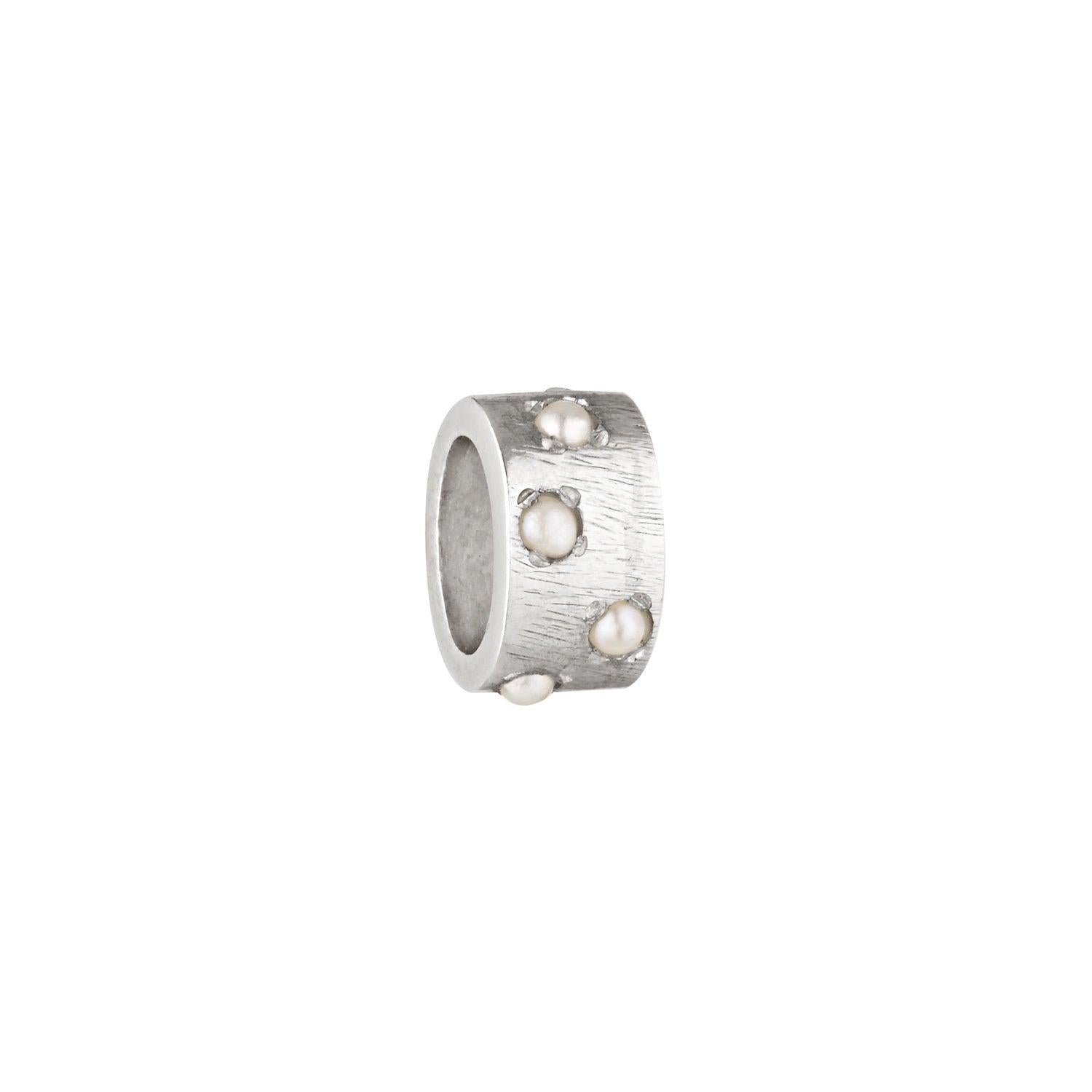 SUNDAH Formed Charm - Pearl, sterling silver